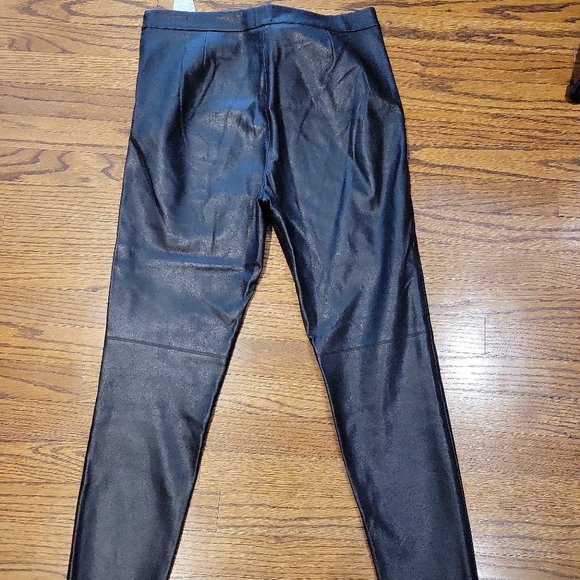 Zara faux leather black pants - Picture 3 of 6